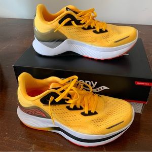 NWT Saucony Endorphin Running Shoes. Never worn new in box!